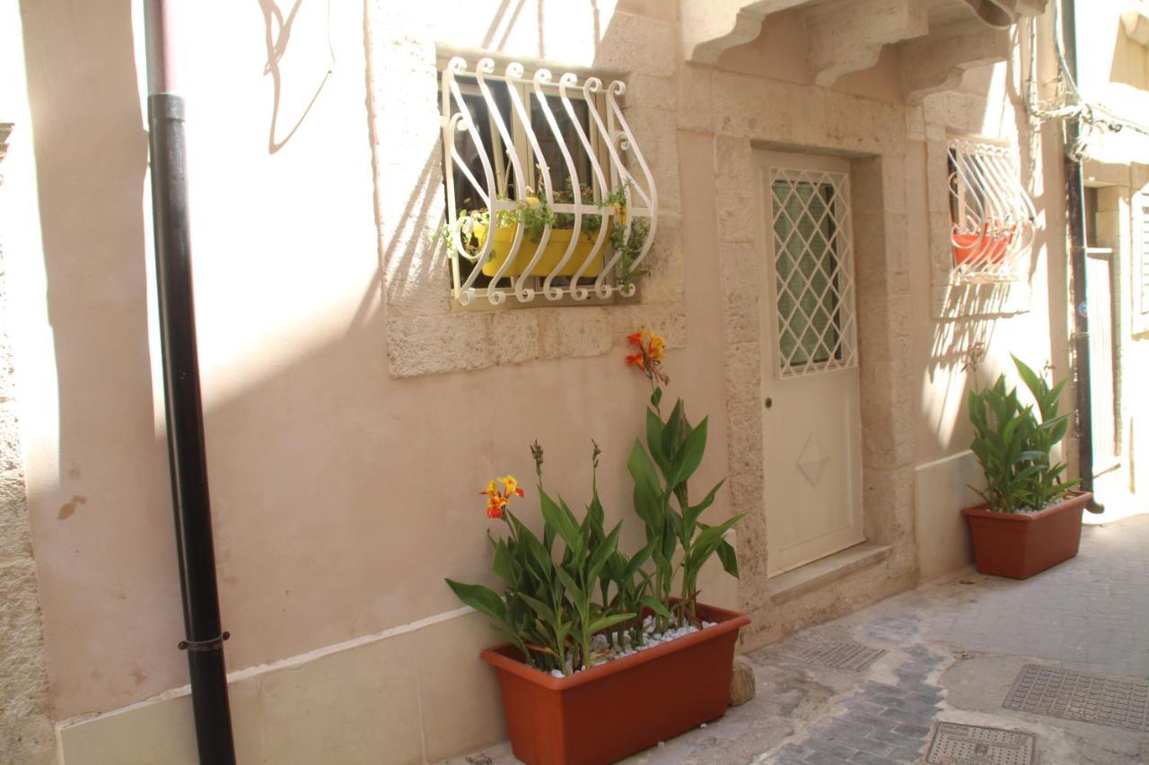 Casa Dei Cocci Villa Syrakusa Exteriör bild